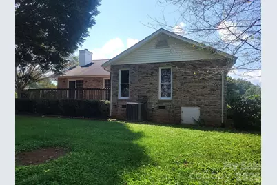 1275 Grady Lane, Hickory, NC 28602 - Photo 5