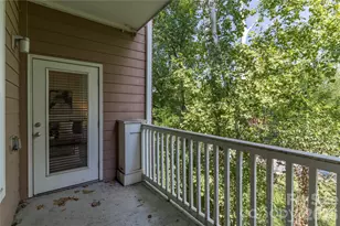 1000 E Woodlawn Rd, Charlotte, NC 28209 - Photo 21