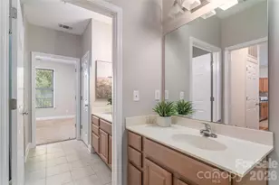 1000 E Woodlawn Rd, Charlotte, NC 28209 - Photo 19