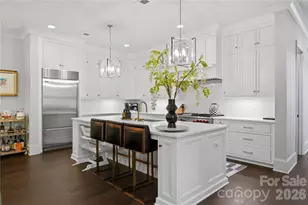 2428 Vail Ave, Charlotte, NC 28207 - Photo 9