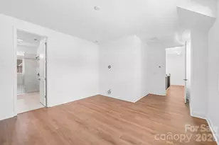 1009 Cobalt Dr, Tega Cay, SC 29708 - Photo 7