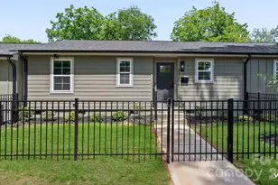 3320 Boyd St, Charlotte, NC 28208 - Photo 1