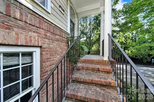 927 Lyndley Dr, Fort Mill, SC 29708 - Photo 5