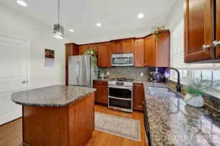 927 Lyndley Dr, Fort Mill, SC 29708 - Photo 11