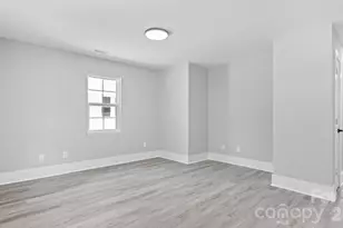 125 Oregon St, Charlotte, NC 28208 - Photo 7