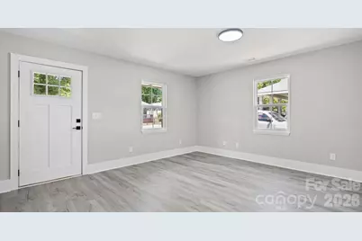125 Oregon Street, Charlotte, NC 28208 - Photo 9
