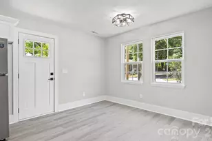 125 Oregon St, Charlotte, NC 28208 - Photo 11