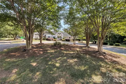 9132 Royal Highlands Court, Charlotte, NC 28277 - Photo 39