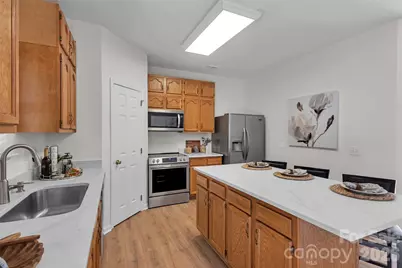 9132 Royal Highlands Court, Charlotte, NC 28277 - Photo 15