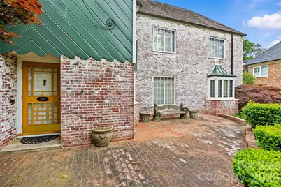 1858 Queens Road W, Charlotte, NC 28207 - Photo 5