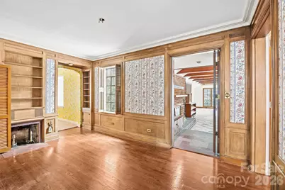 1858 Queens Road W, Charlotte, NC 28207 - Photo 33
