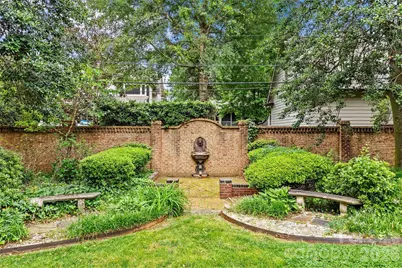 1858 Queens Road W, Charlotte, NC 28207 - Photo 15