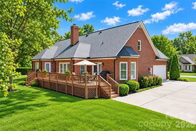 5480 Glen Forest Drive, Charlotte, NC 28226 - Photo 5