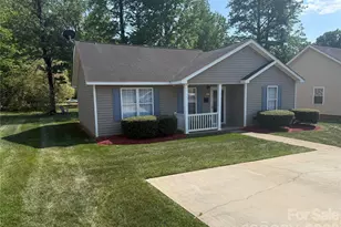 551 Porter St, Charlotte, NC 28208 - Photo 1