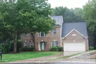 733 Meadow Lake Dr, Matthews, NC 28105 - Photo 1