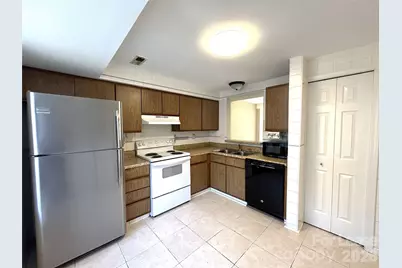 9620 Vinca Circle #F, Charlotte, NC 28213 - Photo 5