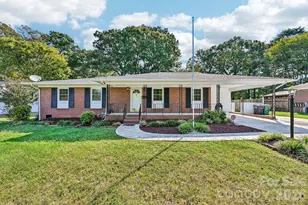 1926 Taylor Dr, Gastonia, NC 28052 - Photo 1