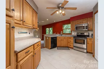 12 Howling Waite Ridge, Candler, NC 28715 - Photo 15