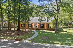 511 Morning Dale Rd, Matthews, NC 28105 - Photo 1