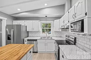 511 Morning Dale Rd, Matthews, NC 28105 - Photo 13