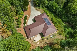 36 Ravenwood Dr, Fletcher, NC 28732 - Photo 47