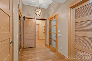 36 Ravenwood Dr, Fletcher, NC 28732 - Photo 23