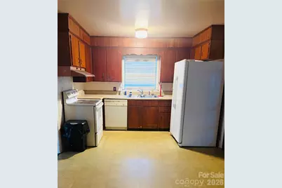 332 Fannie Circle, Charlotte, NC 28205 - Photo 5