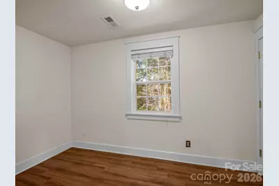 160 E Howard Street, Tryon, NC 28782 - Photo 23