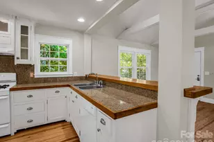 160 E Howard St, Tryon, NC 28782 - Photo 7