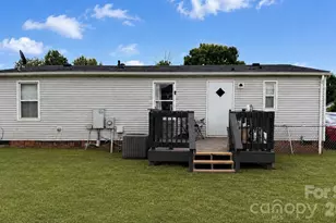 1868 Ellick Dr, Newton, NC 28658 - Photo 19
