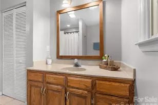 121 Churchill Downs Dr, Fairview, NC 28730 - Photo 27