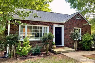 652 Davie Ave, Statesville, NC 28677 - Photo 1