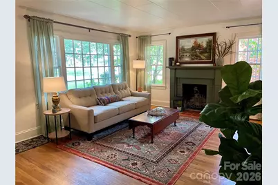 652 Davie Avenue, Statesville, NC 28677 - Photo 3