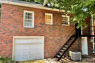 652 Davie Ave, Statesville, NC 28677 - Photo 15