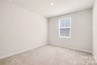 5132 Rustling Pines Court, Charlotte, NC 28215 - Photo 23