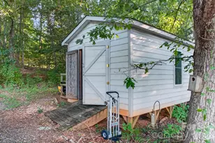 2437 S Rosedale Dr, Lenoir, NC 28645 - Photo 21