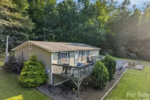 2437 S Rosedale Dr, Lenoir, NC 28645 - Photo 13