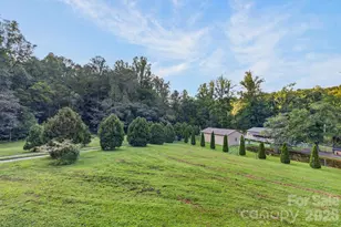 2437 S Rosedale Dr, Lenoir, NC 28645 - Photo 7