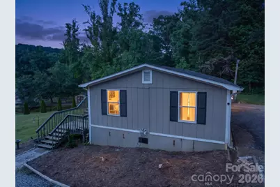 2437 S Rosedale Drive, Lenoir, NC 28630 - Photo 3