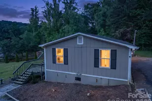 2437 S Rosedale Dr, Lenoir, NC 28645 - Photo 3
