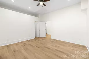 4309 Hovis Rd, Charlotte, NC 28208 - Photo 7