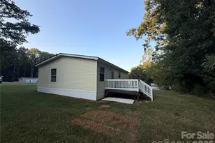 114 Carroll Dr, Cherryville, NC 28021 - Photo 7