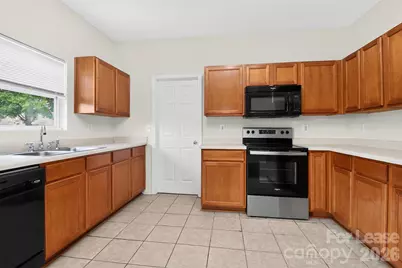 9107 Newfield Street, Charlotte, NC 28216 - Photo 13