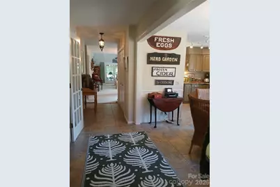 304 Red Oak Drive, Hendersonville, NC 28791 - Photo 11