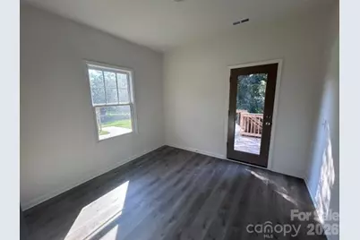 523 W Front Street, Statesville, NC 28677 - Photo 5