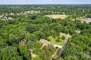 3201 Fairforest Dr, Matthews, NC 28104 - Photo 11