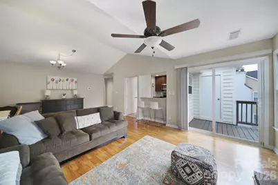 3208 Selwyn Farms Lane #6, Charlotte, NC 28209 - Photo 5