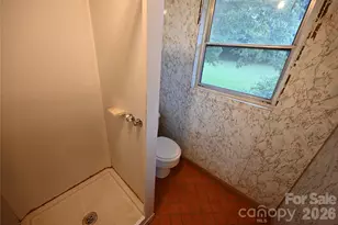 105 Owens Ave NE, Drexel, NC 28690 - Photo 37