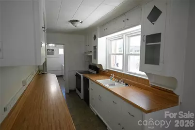 105 Owens Avenue NE, Drexel, NC 28690 - Photo 13