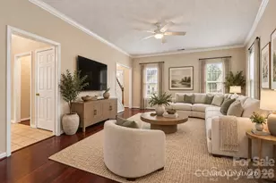 12806 English Walnut Ln, Charlotte, NC 28215 - Photo 3